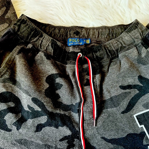 EUC Polo by Ralph Lauren Kids Charcoal Camo Fleece Joggers Size M - Picture 4 of 4